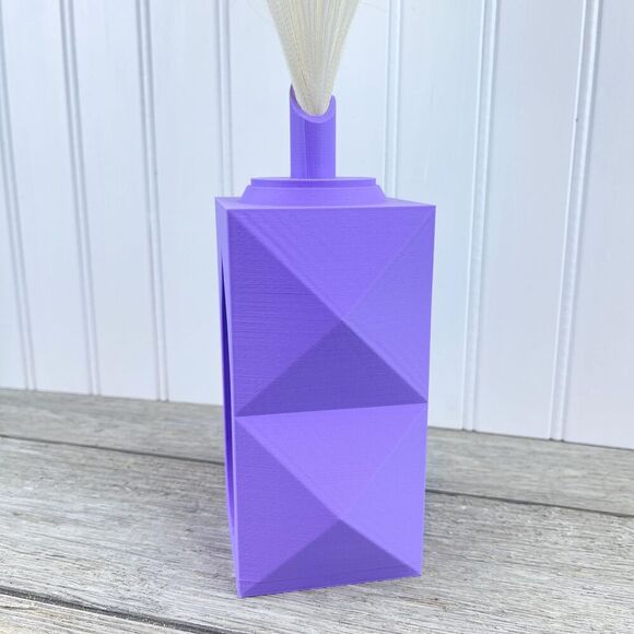 Unique Modern Bud Vase, The Lati Vase, Flower Vase, Dried Flwers - Picture 3 of 7